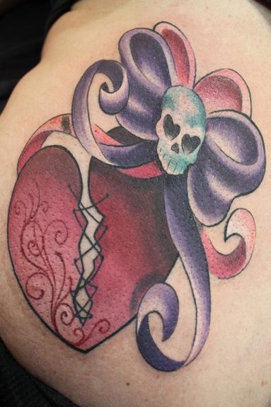Looking for unique Tattoos? Broken Heart Tattoo